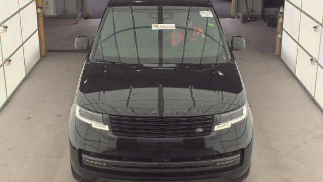 2024 Land Rover Range Rover P530 SE