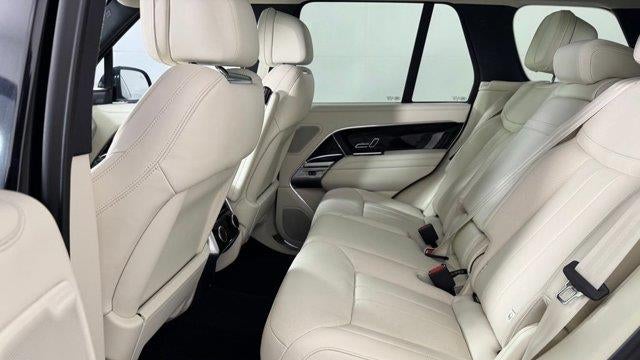 2025 Land Rover Range Rover P530 SE