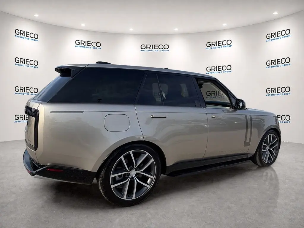2024 Land Rover Range Rover - $92,149