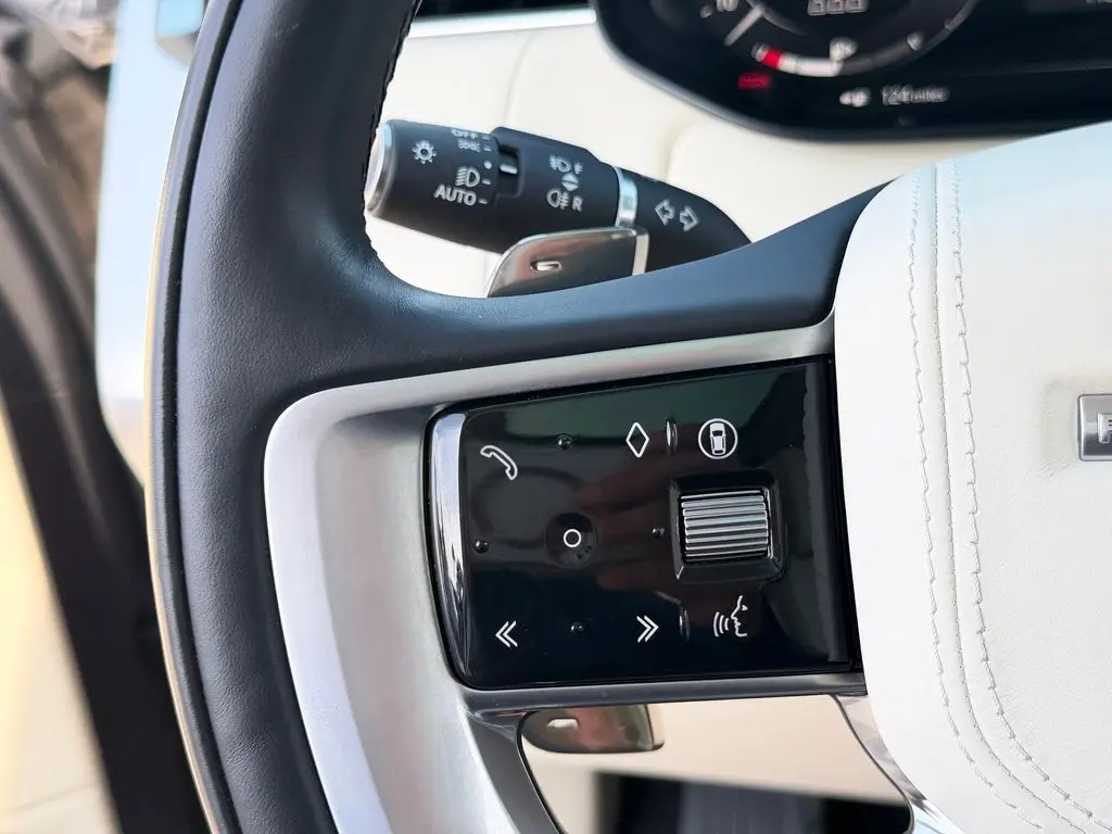 2024 Land Rover Range Rover - $92,149