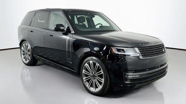 2025 Land Rover Range Rover P530 SE