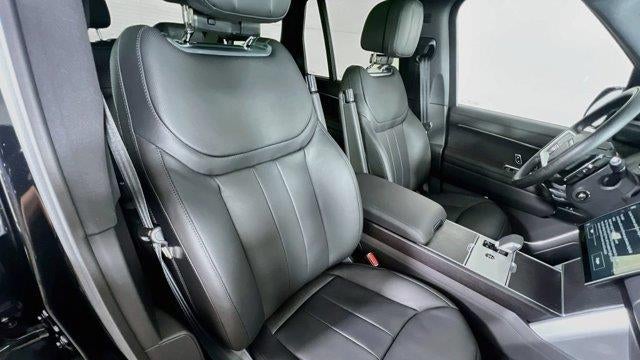 2025 Land Rover Range Rover P530 SE