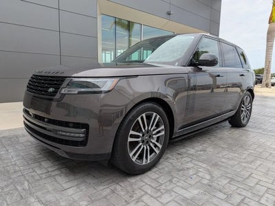 2025 Land Rover Range Rover AWD P530 SE 4DR SUV