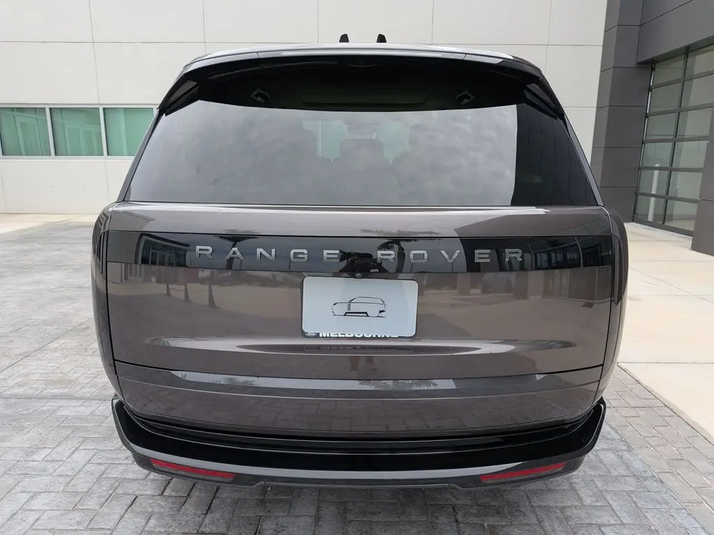 2025 Land Rover Range Rover - $107,676