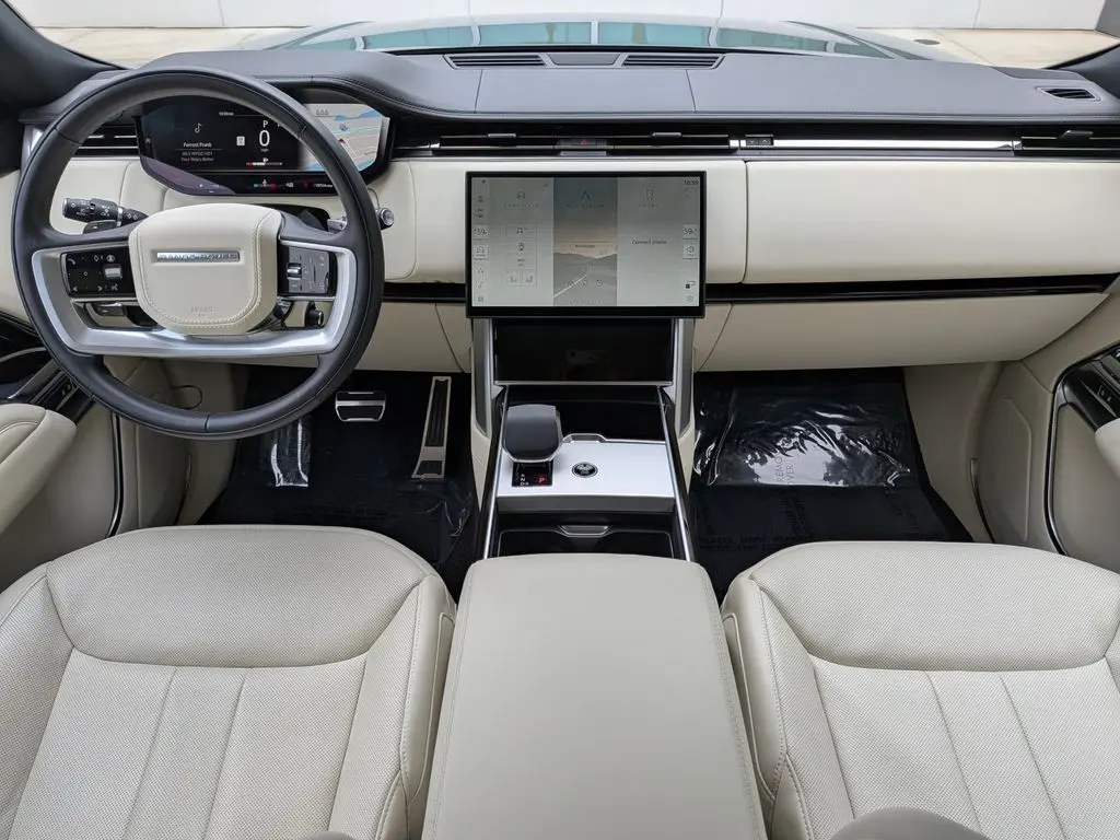 2025 Land Rover Range Rover - $107,676