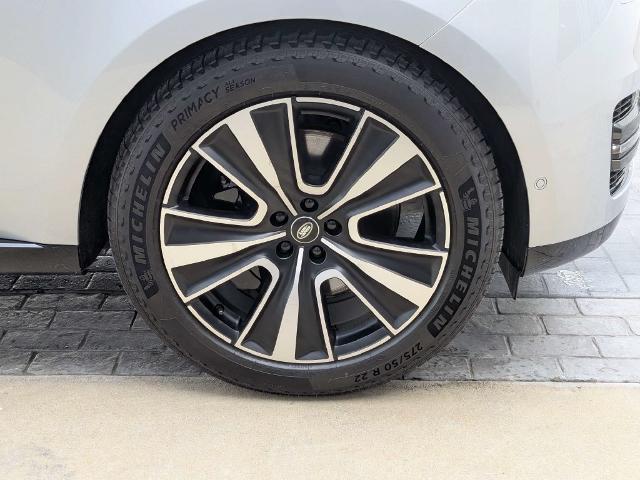 2025 Land Rover Range Rover - $98,497