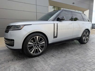 2025 Land Rover Range Rover AWD P550E SE 4DR SUV