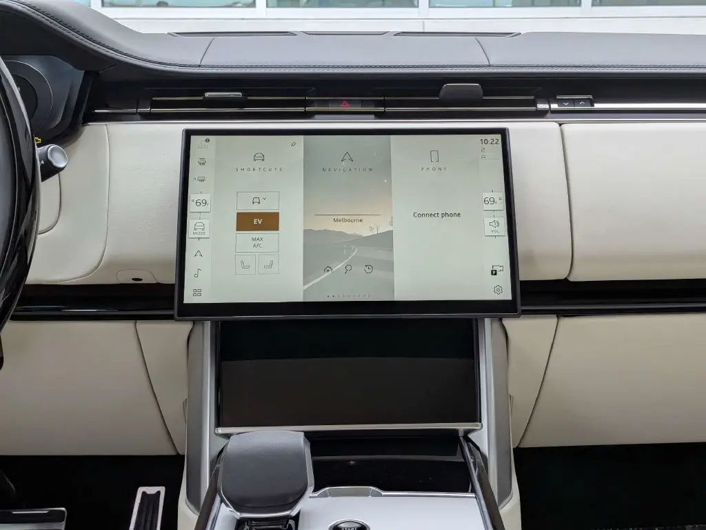 2025 Land Rover Range Rover - $98,497