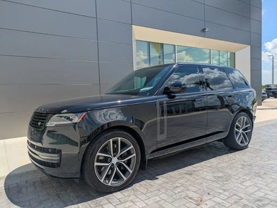 Photo of a 2025 Land Rover Range Rover AWD P550E SE 4DR SUV for sale