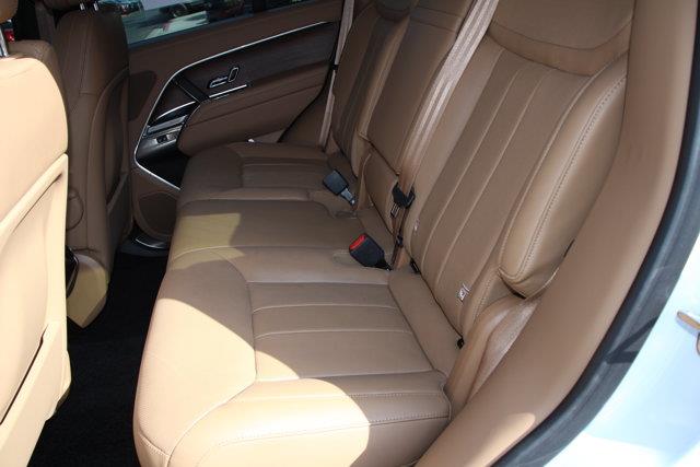 2025 Land Rover Range Rover - $98,995