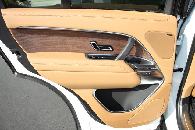 2025 Land Rover Range Rover - $98,995