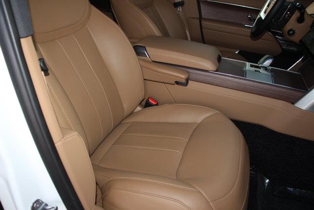 2025 Land Rover Range Rover - $98,995