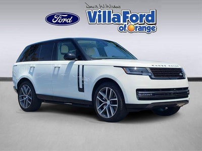 Photo of a 2025 Land Rover Range Rover AWD P400 SE 4DR SUV for sale
