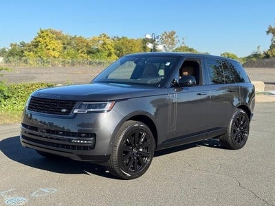 Photo of a 2025 Land Rover Range Rover AWD P400 SE 4DR SUV for sale