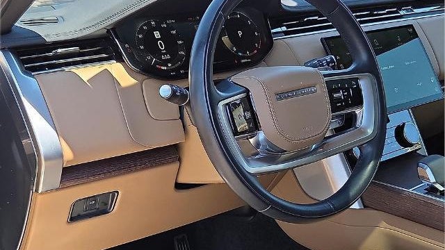 2023 Land Rover Range Rover P400 SE