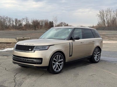 Photo of a 2025 Land Rover Range Rover AWD P400 SE 4DR SUV for sale