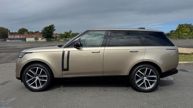 2025 Land Rover Range Rover P400 SE