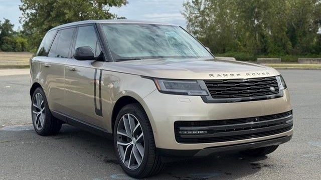 2025 Land Rover Range Rover P400 SE