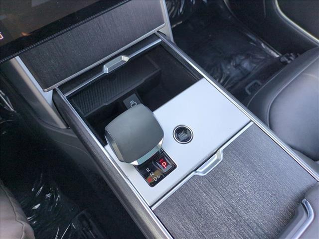 2025 Land Rover Range Rover - $99,914