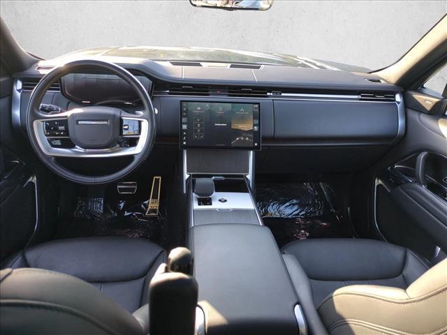 2025 Land Rover Range Rover - $99,914