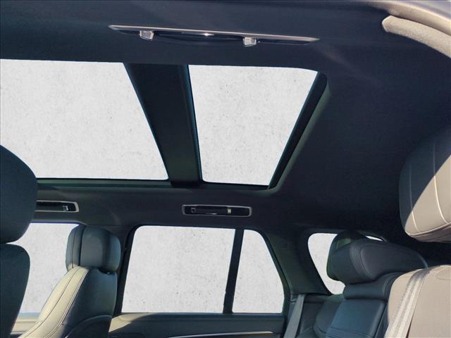 2025 Land Rover Range Rover - $99,914