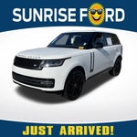 2023 Range Rover Thumbnail 1
