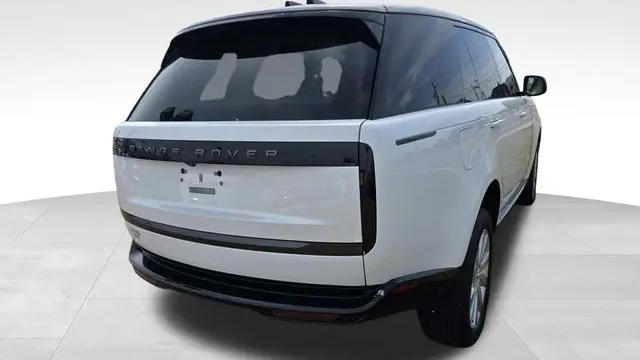 2024 Land Rover Range Rover P400 SE