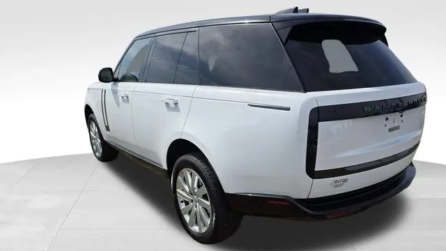 2024 Land Rover Range Rover P400 SE
