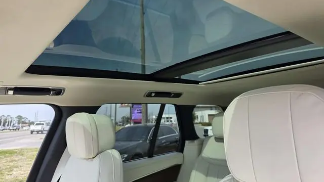 2024 Land Rover Range Rover P400 SE