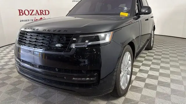 2023 Land Rover Range Rover P400 SE