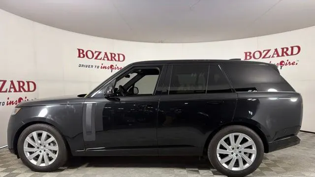 2023 Land Rover Range Rover P400 SE