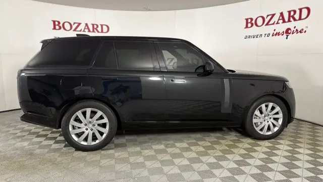 2023 Land Rover Range Rover P400 SE