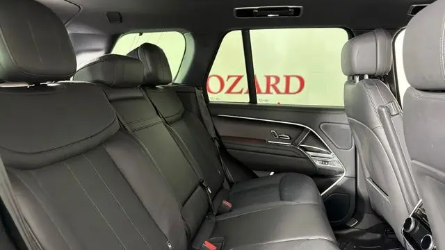 2023 Land Rover Range Rover P400 SE