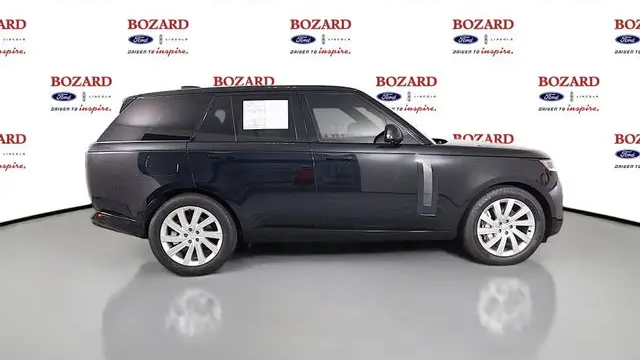 2023 Land Rover Range Rover P400 SE