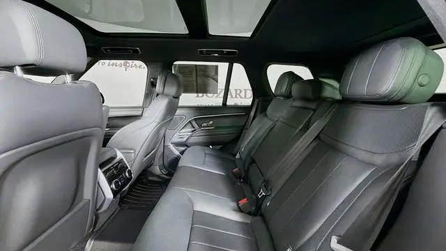 2023 Land Rover Range Rover P400 SE