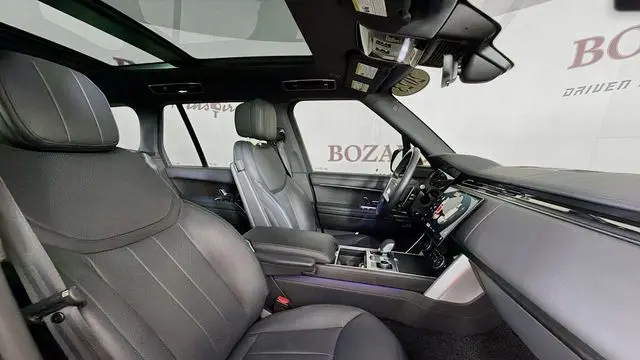 2023 Land Rover Range Rover P400 SE