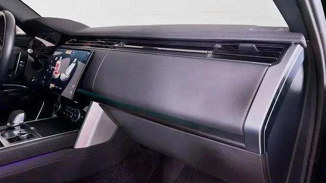 2023 Land Rover Range Rover P400 SE