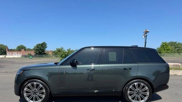 2026 Land Rover Range Rover P400 SE