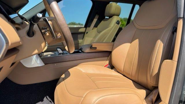 2026 Land Rover Range Rover P400 SE