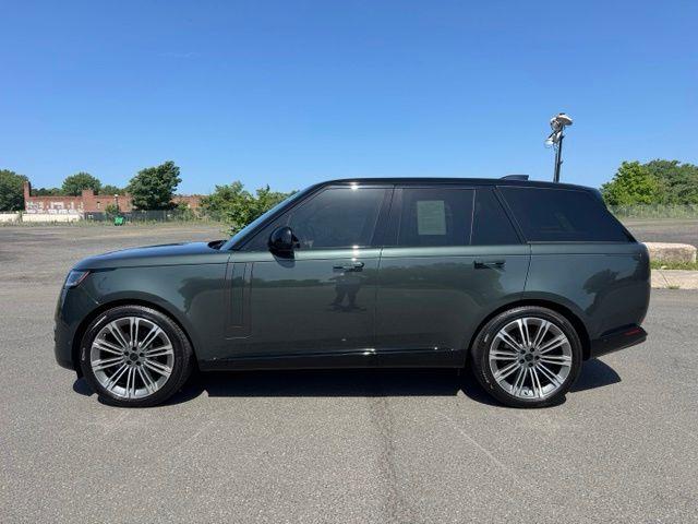 2026 Land Rover Range Rover - $122,922