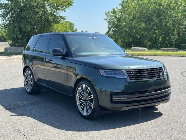 2026 Land Rover Range Rover - $122,922