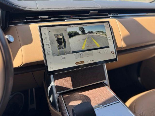 2026 Land Rover Range Rover - $122,922
