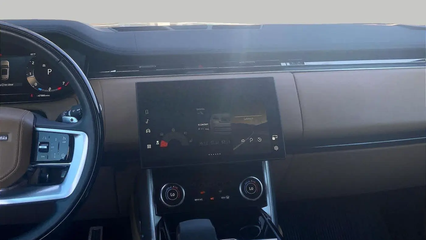 2023 Land Rover Range Rover P530 SE LWB