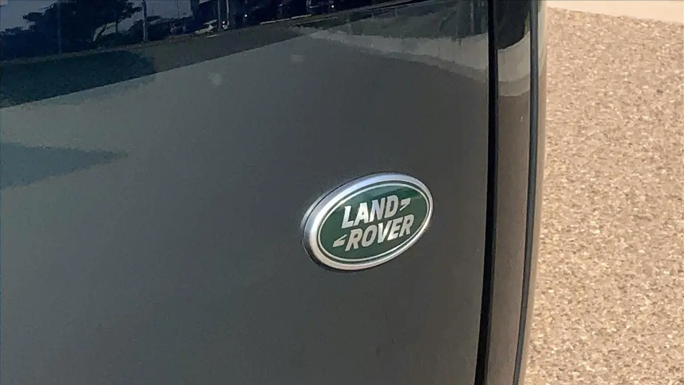 2023 Land Rover Range Rover P530 SE LWB