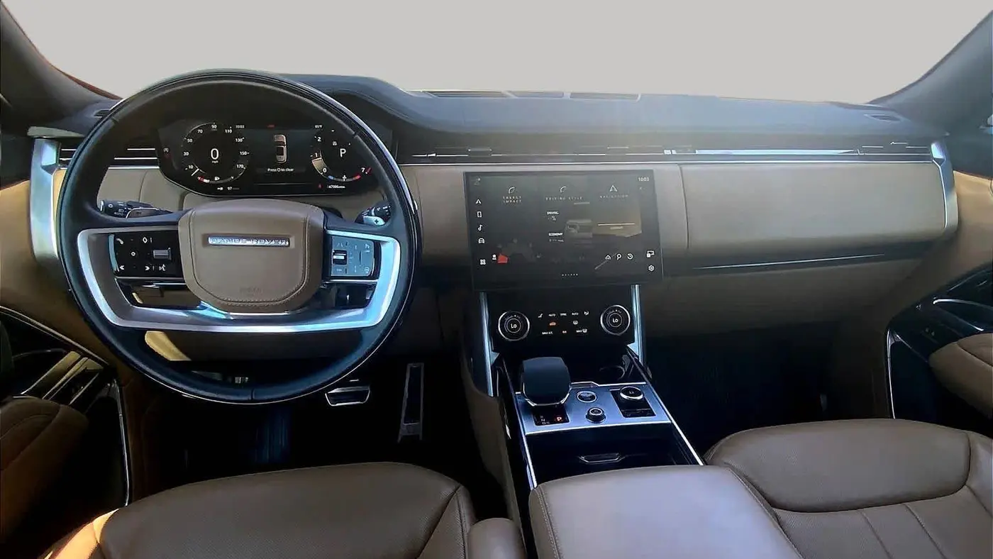 2023 Land Rover Range Rover P530 SE LWB