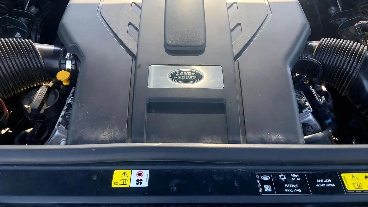 2023 Land Rover Range Rover P530 SE LWB