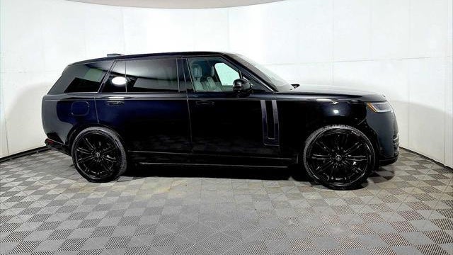 2023 Land Rover Range Rover P530 SE LWB