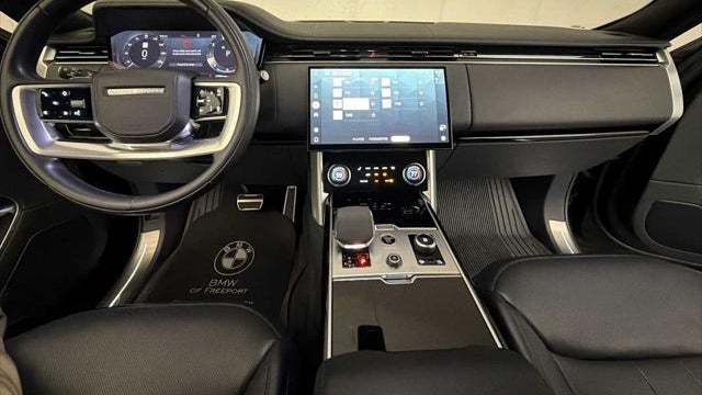 2023 Land Rover Range Rover P530 SE LWB