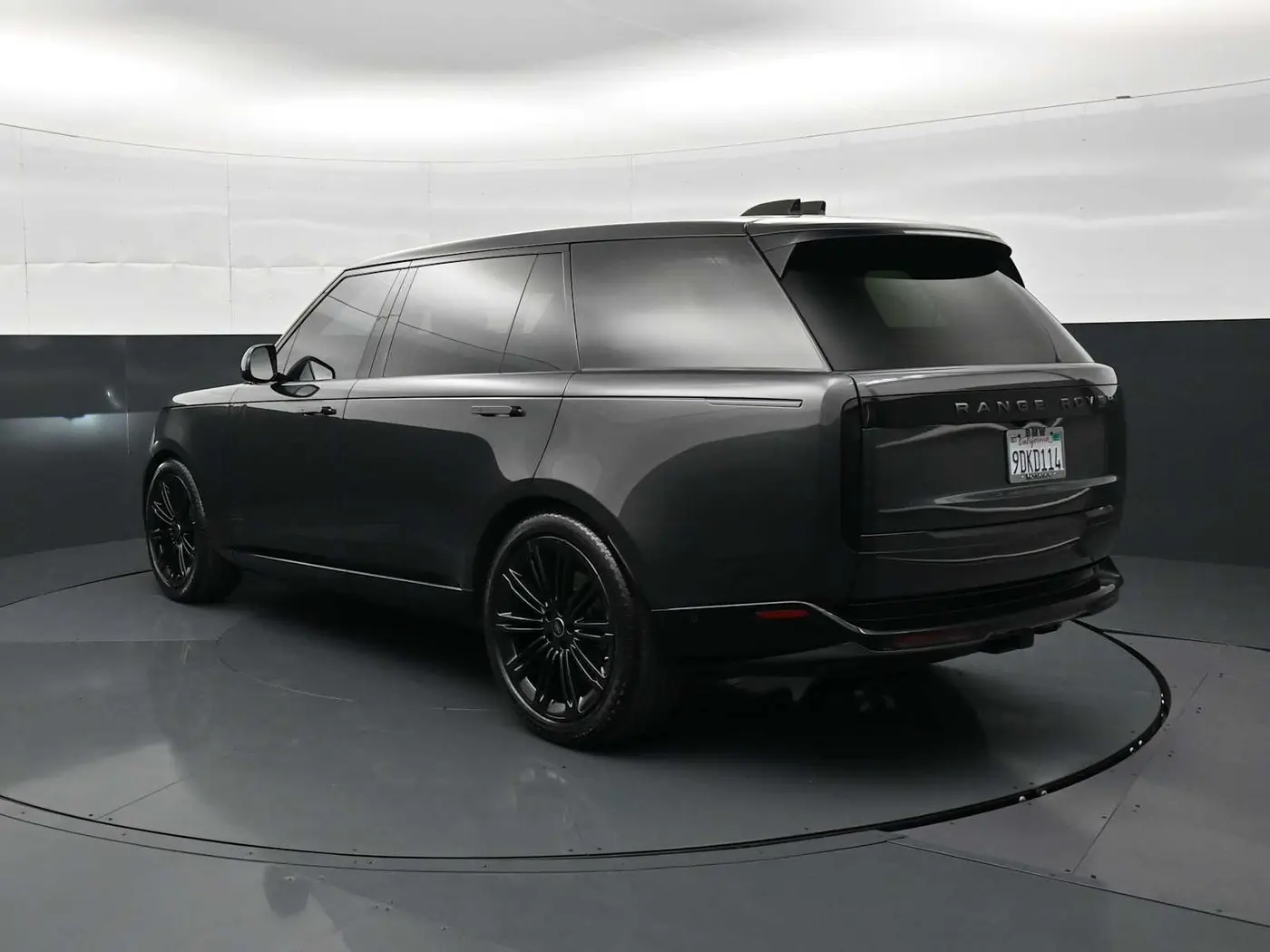 2023 Land Rover Range Rover - $92,257