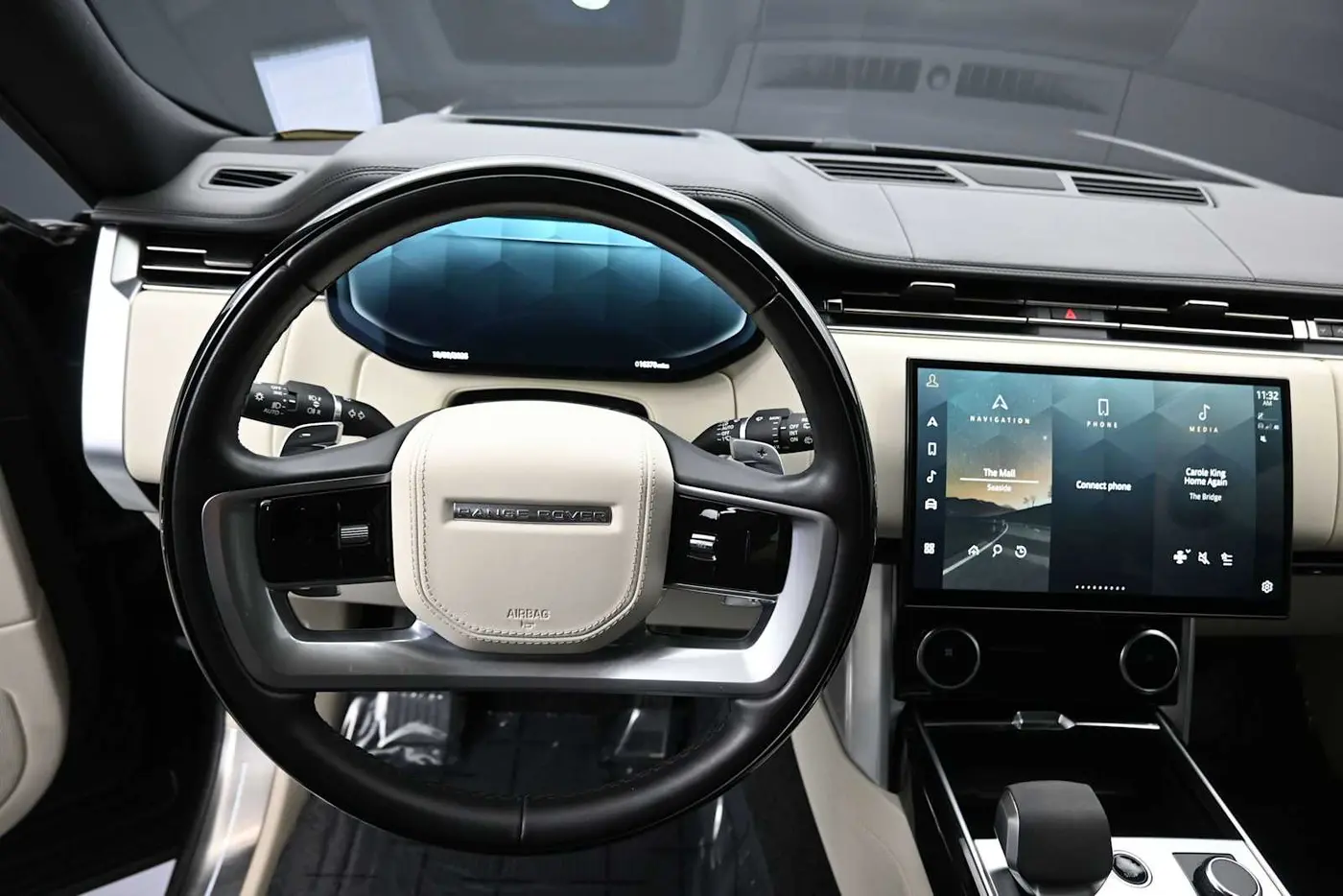 2023 Land Rover Range Rover - $92,257